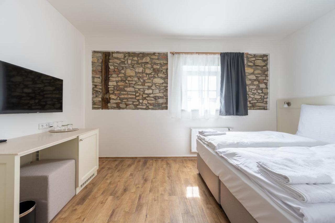 Hotel Barborsky Dvur Кутна Гора Номер фото